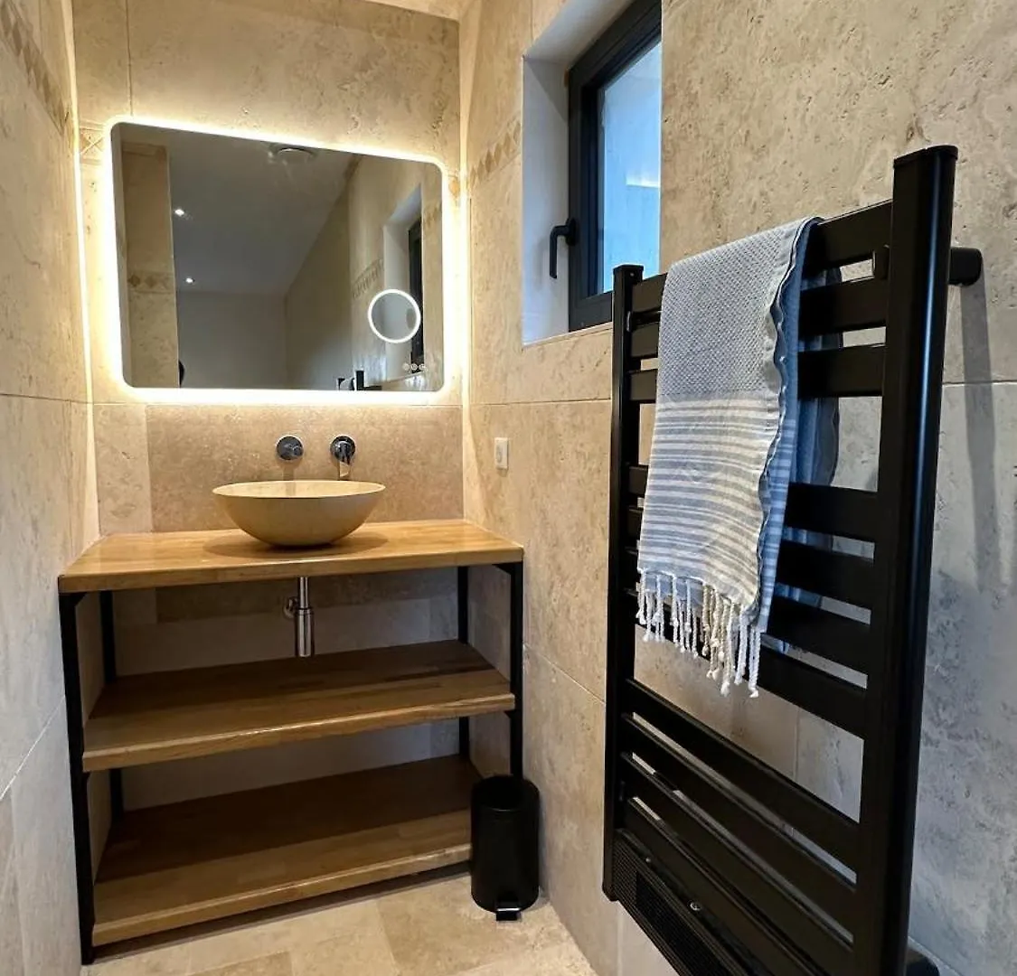 Contemporary Villa Opio