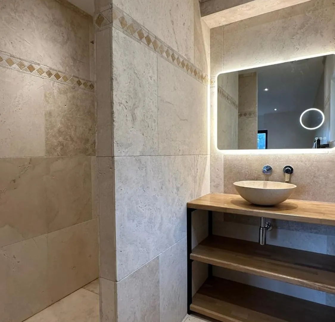 Contemporary Villa Opio